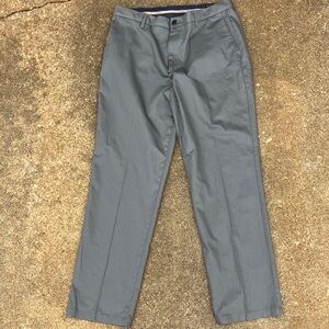 Dockers Men's Charcoal Chinos